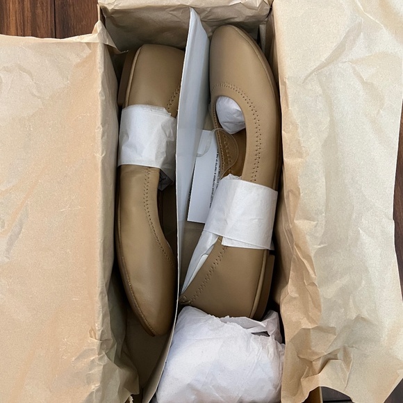 NIB Emmie ballet flat - Picture 4 of 4